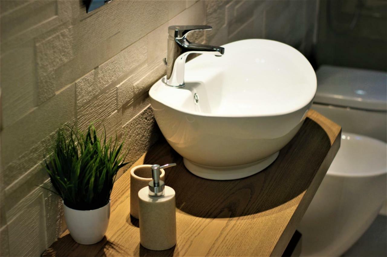 La Baia Dei Delfini Apartment ตาออร์มินา ภายนอก รูปภาพ