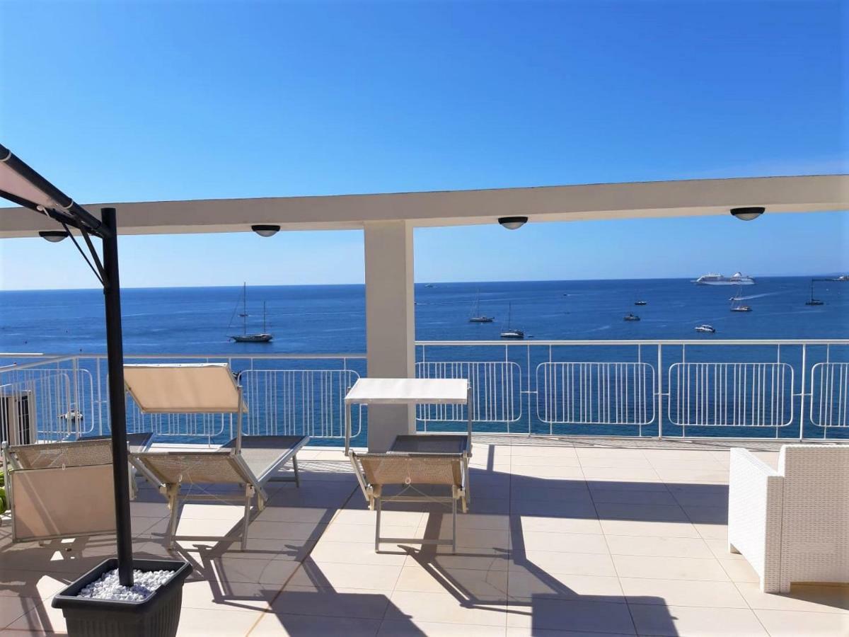 La Baia Dei Delfini Apartment ตาออร์มินา ภายนอก รูปภาพ